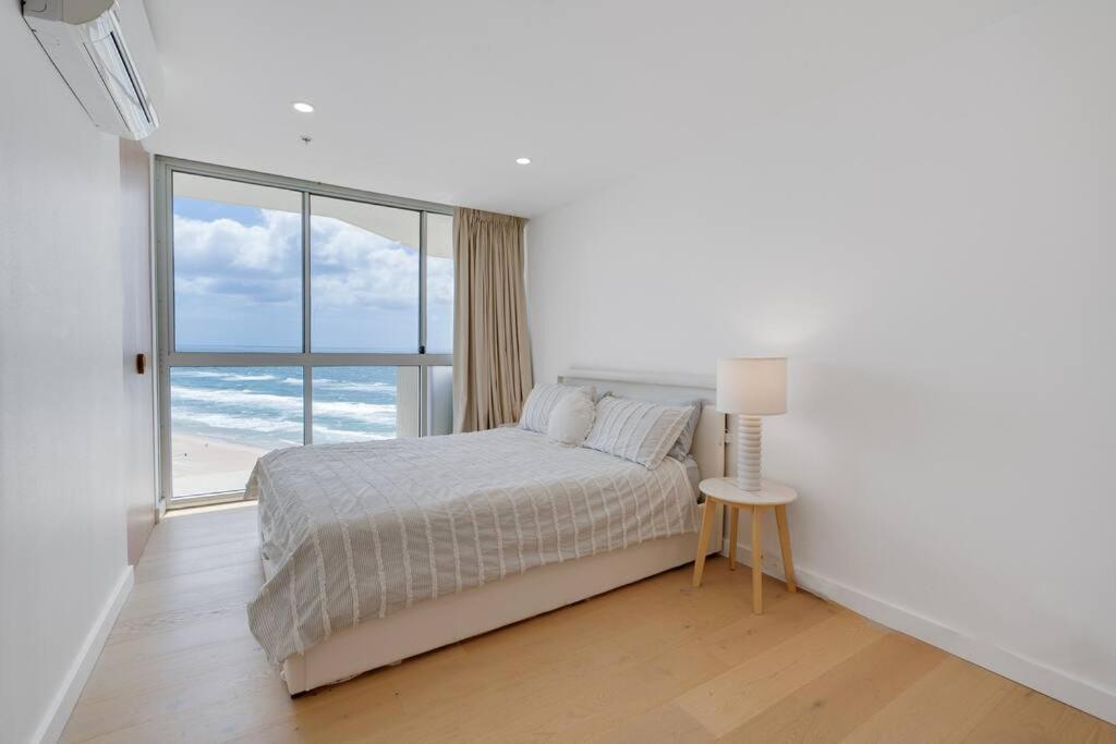 Exceptional 2-Br Oceanfront In Heart Of Gold Coast Leilighet Eksteriør bilde