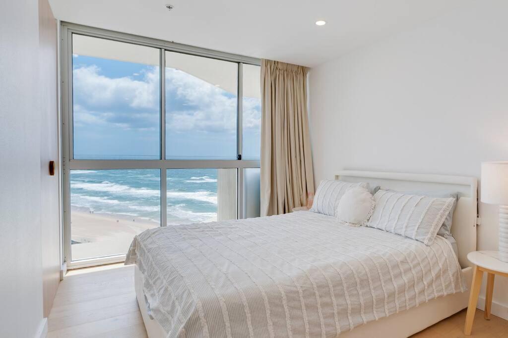 Exceptional 2-Br Oceanfront In Heart Of Gold Coast Leilighet Eksteriør bilde